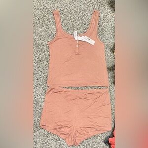 Victorias Secret Sleeping set